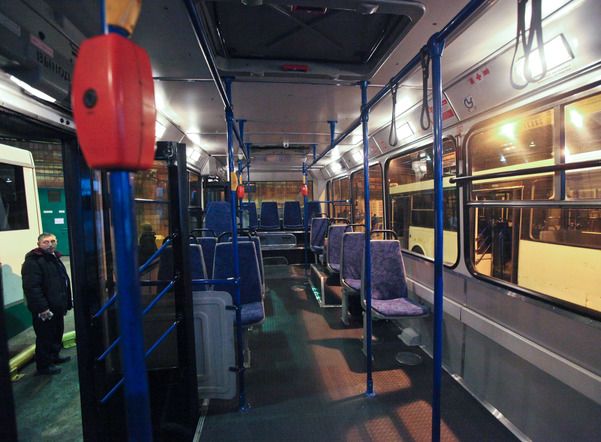 В Петербурге не будут запускать летом ночные автобусы, дублирующие линии метро
