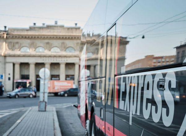 Со 2 сентября возобновят ночные автобусные рейсы из Петербурга в Таллин