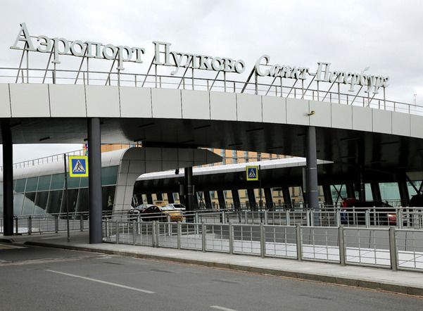 Прокуратура Петербурга инициировала проверку после задержек рейсов из Пулково